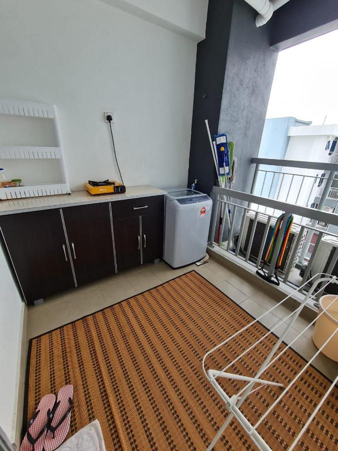 Homestay @ Bandar Seri Putra Kajang Exterior foto